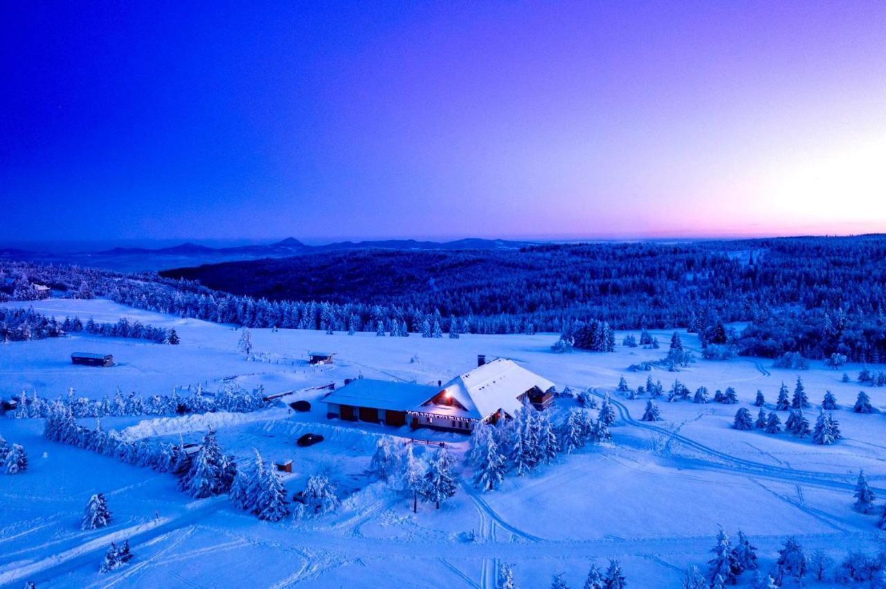 Hotel Krusnohorsky Dvur Cinovec Екстер'єр фото