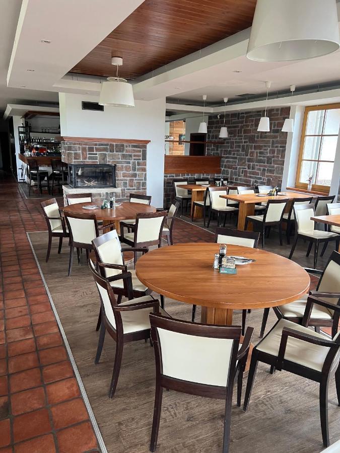 Hotel Krusnohorsky Dvur Cinovec Екстер'єр фото