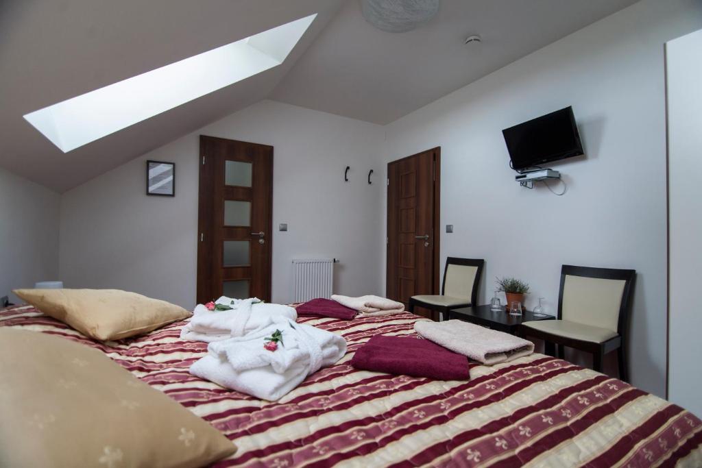 Hotel Krusnohorsky Dvur Cinovec Номер фото